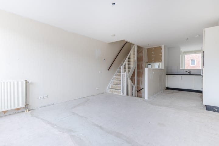 Foto 10 van Erich Salomonstraat 84