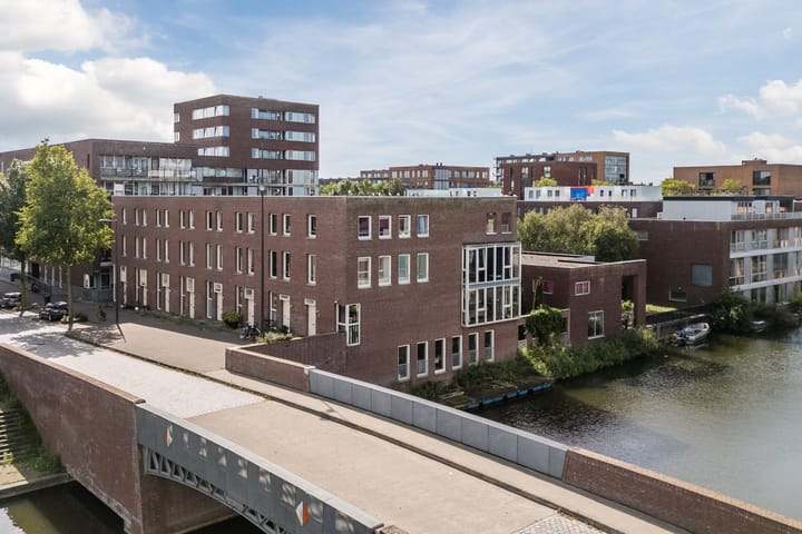 Foto 41 van Erich Salomonstraat 84