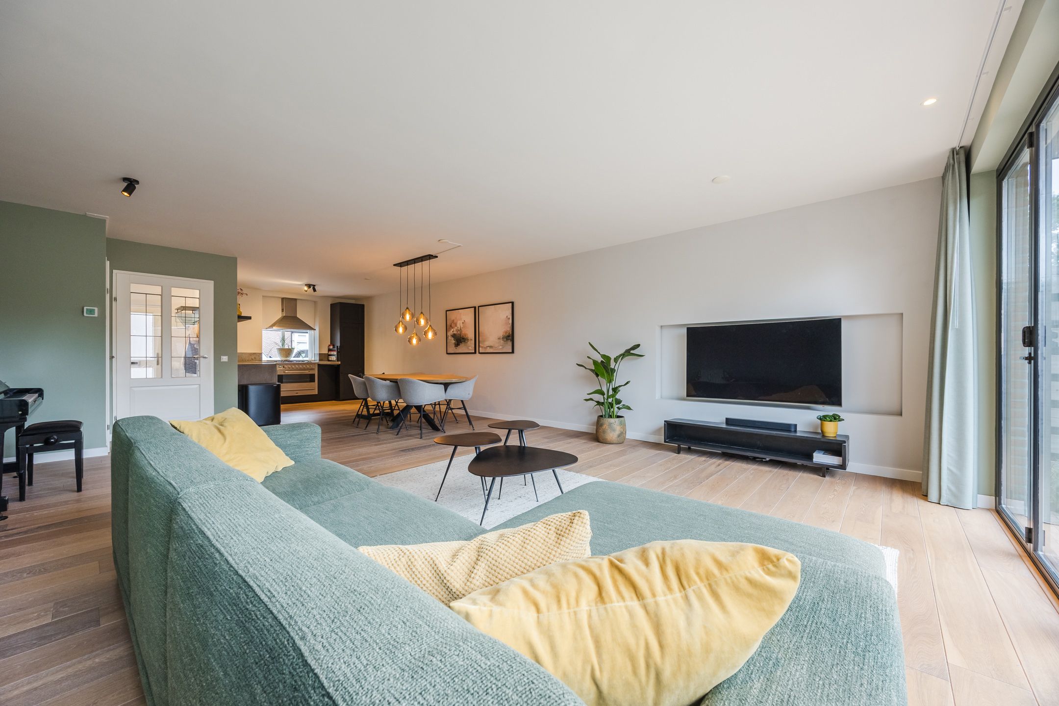 Photo 12 of Schepenhoek 213