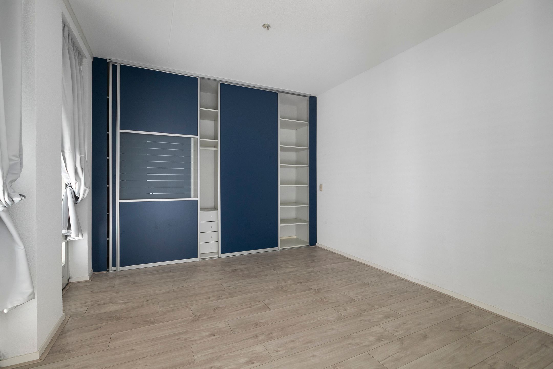 Foto 15 van Muiderstraat 49