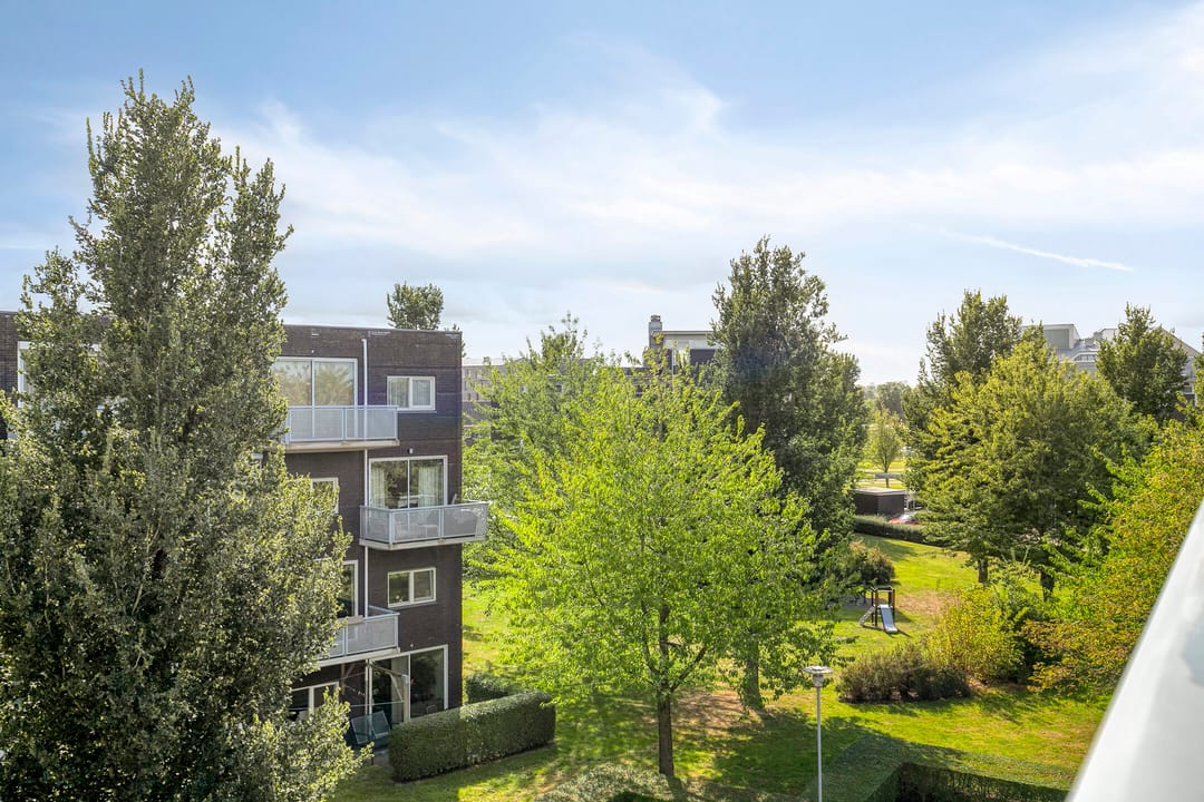 Foto 22 van Muiderstraat 49