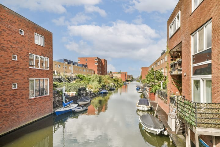 Foto 29 van Peter Martensstraat 45