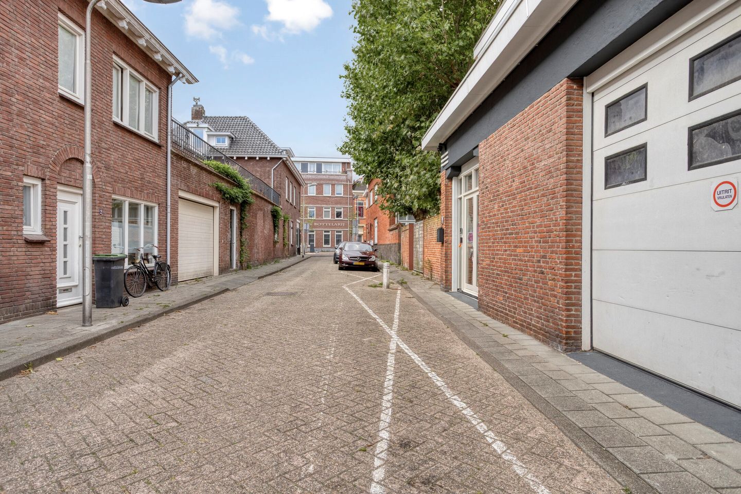 Photo 29 of Boomgaardstraat 4