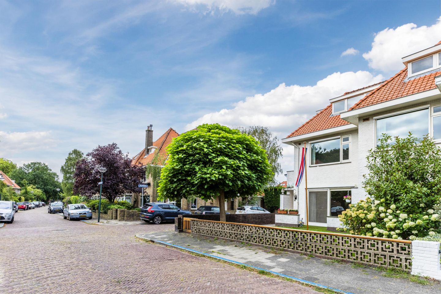 Photo 4 of Den Burghstraat 10