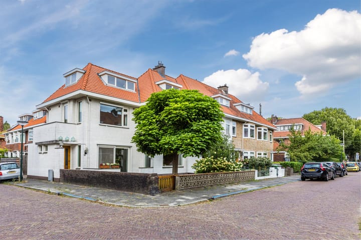 Photo 5 of Den Burghstraat 10