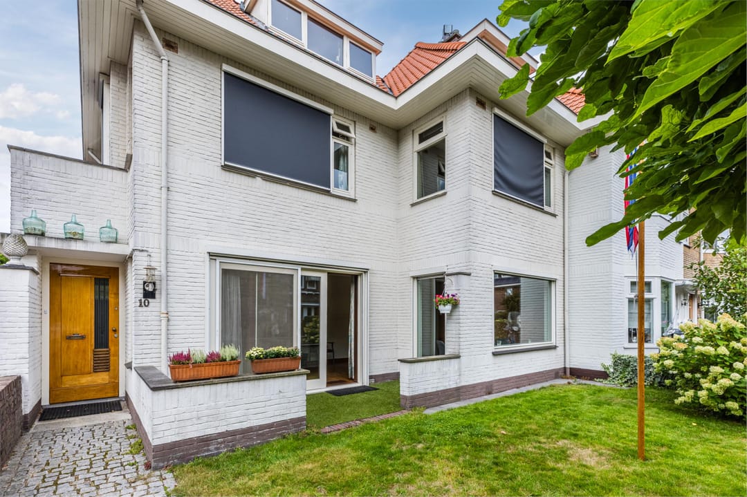 Photo 7 of Den Burghstraat 10