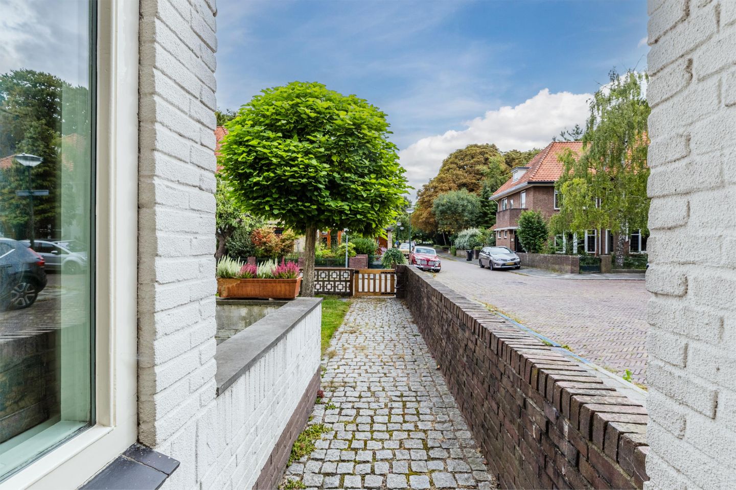 Photo 10 of Den Burghstraat 10