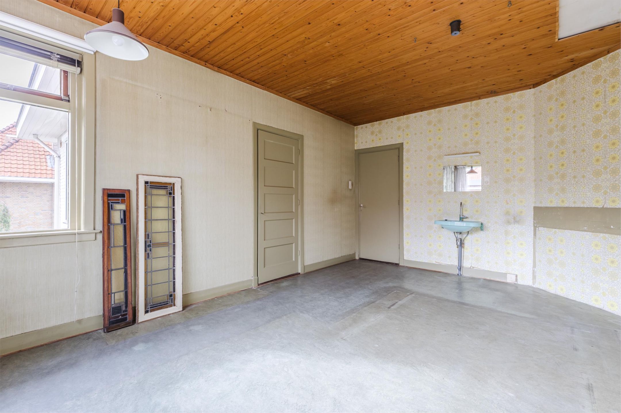 Photo 33 of Den Burghstraat 10