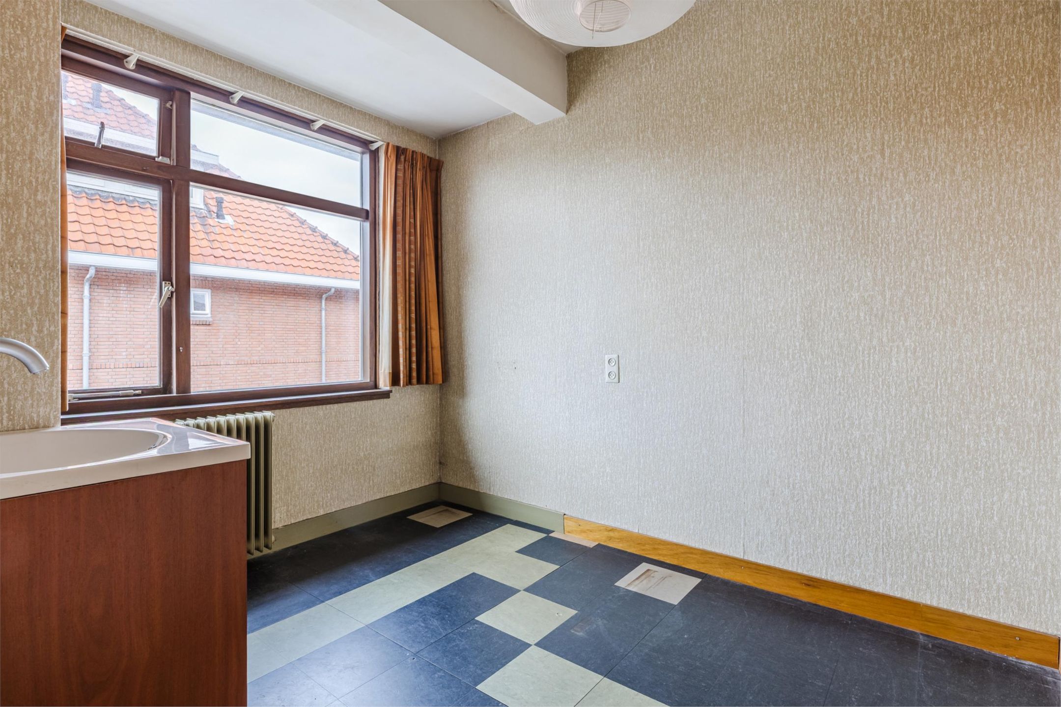 Photo 36 of Den Burghstraat 10