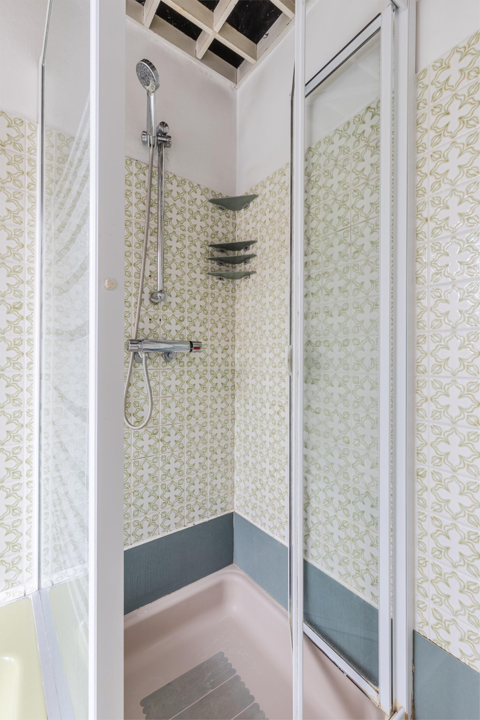 Photo 39 of Den Burghstraat 10