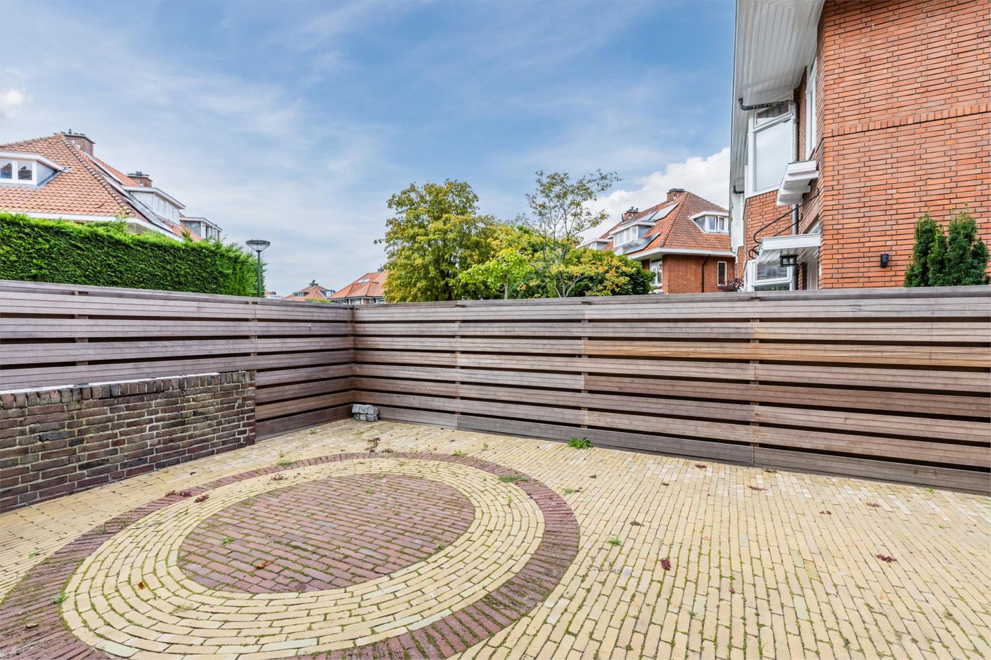 Photo 49 of Den Burghstraat 10