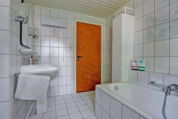 Foto 27 van Vlodropperweg 16