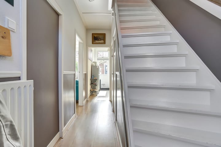 Photo 5 of Prins Bernhardstraat 62