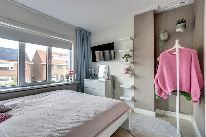 Photo 17 of Prins Bernhardstraat 62