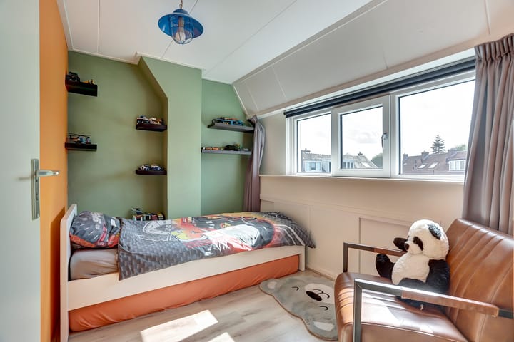 Photo 25 of Prins Bernhardstraat 62