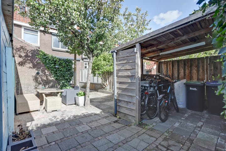 Photo 27 of Prins Bernhardstraat 62