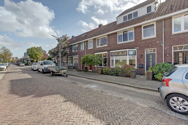 Photo 32 of Prins Bernhardstraat 62