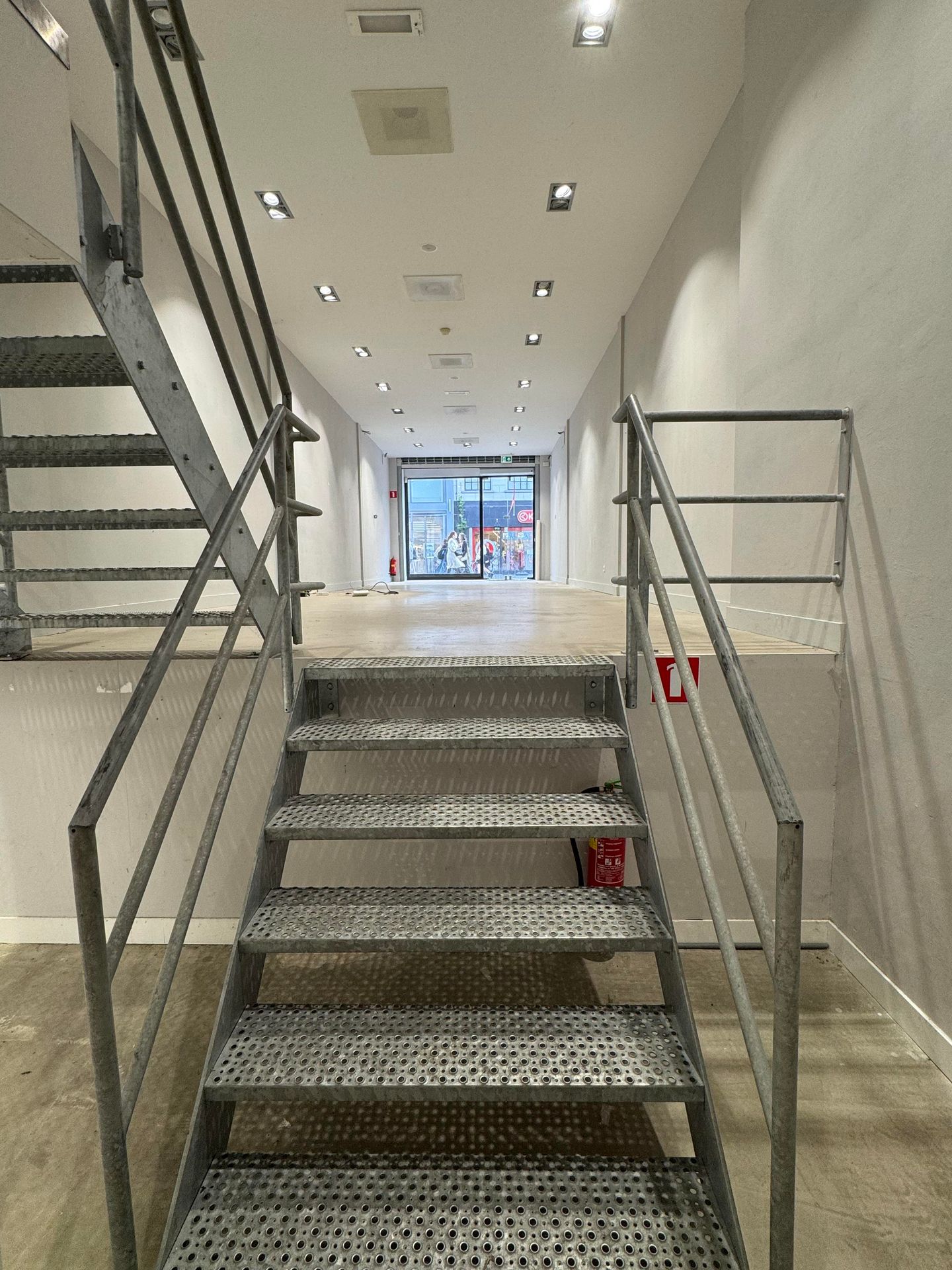 View photo 5 of Ginnekenstraat 57