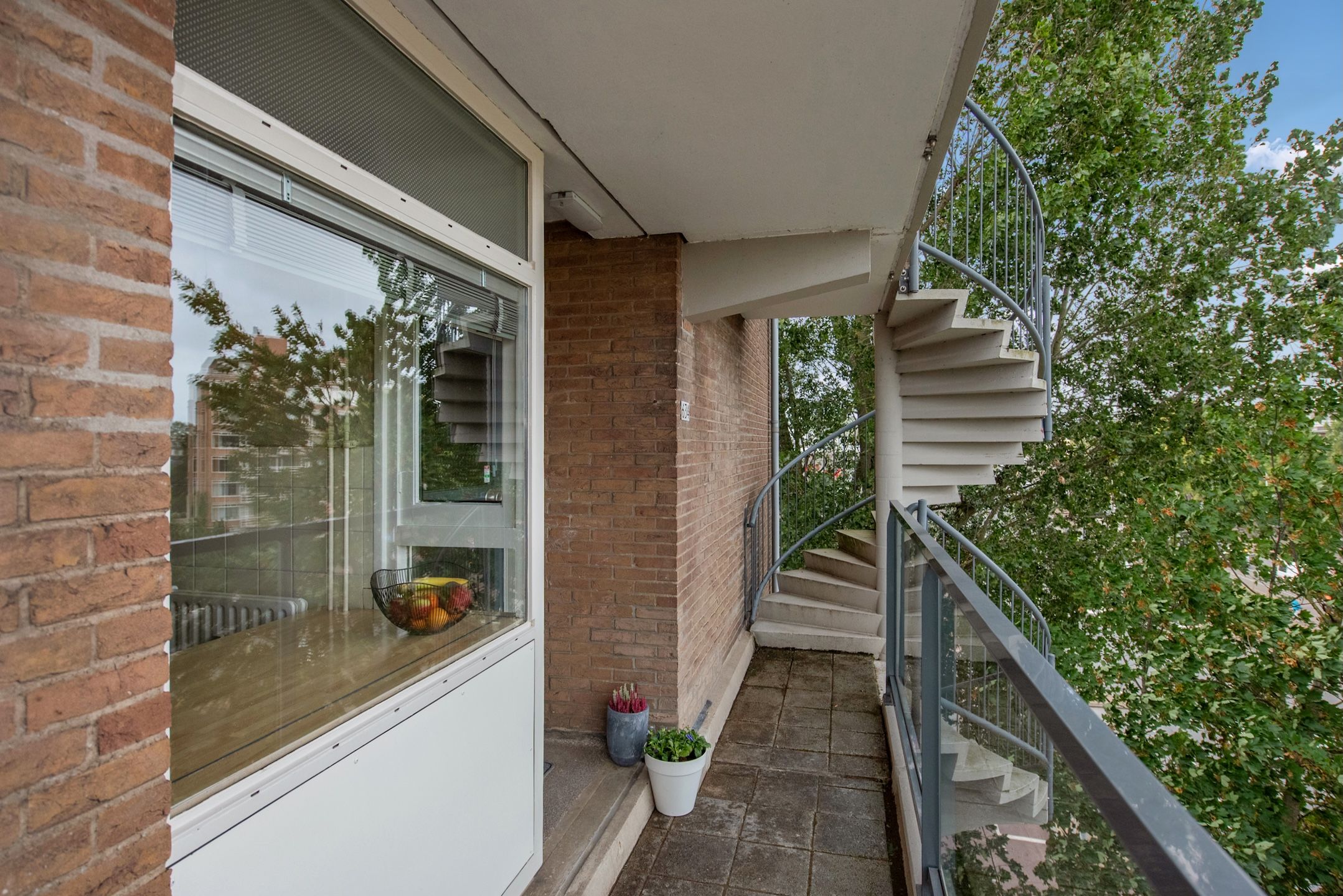 Foto 6 van Burgemeester Caan van Necklaan 634