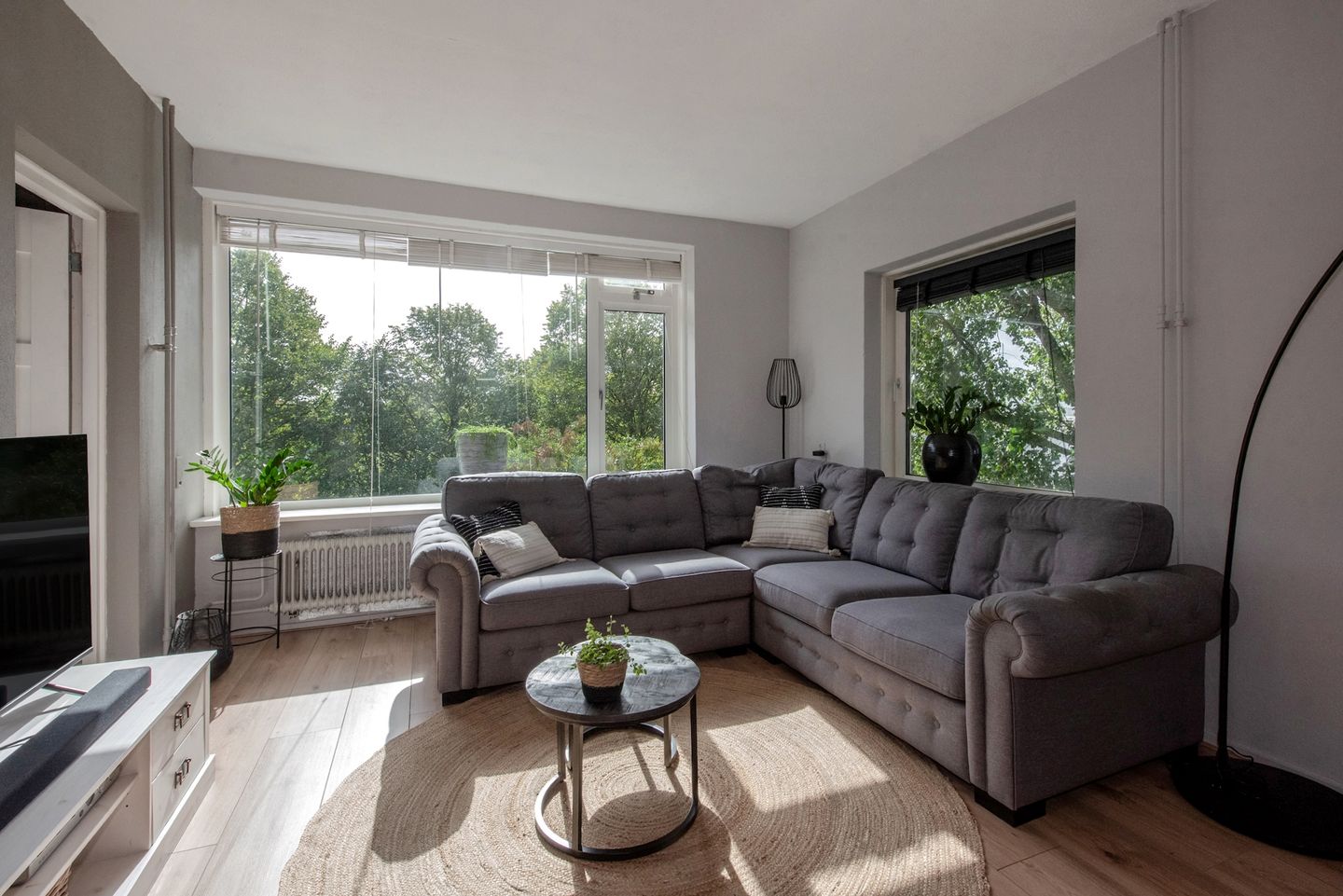 Foto 10 van Burgemeester Caan van Necklaan 634