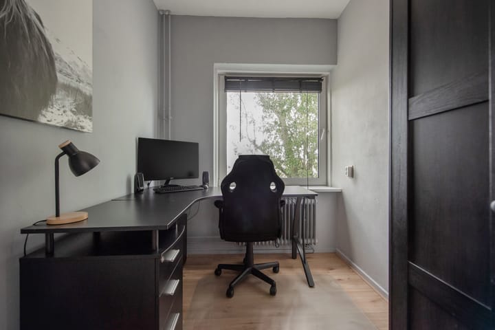 Foto 20 van Burgemeester Caan van Necklaan 634