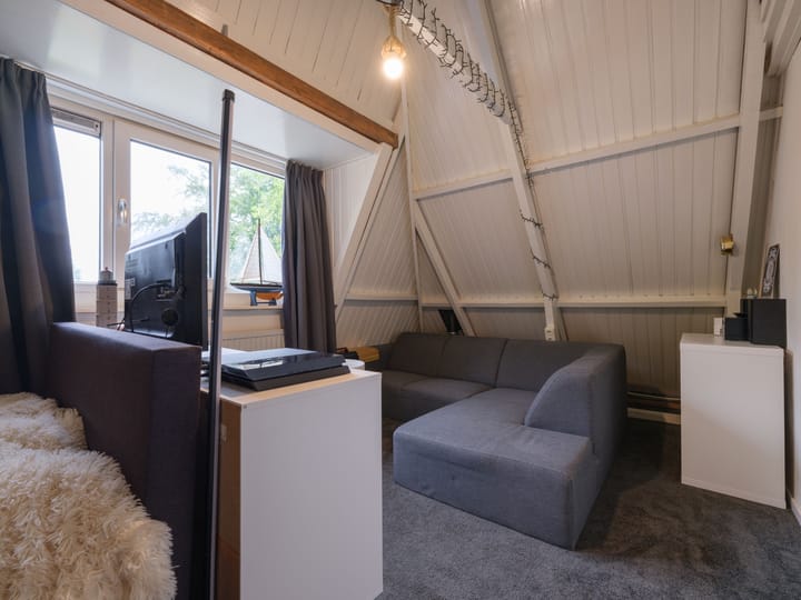 Foto 25 van Vierhuisterweg 24