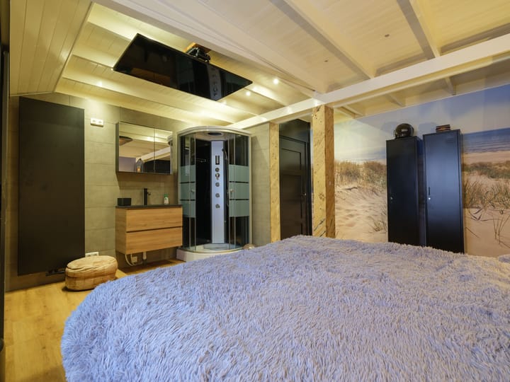 Foto 36 van Vierhuisterweg 24