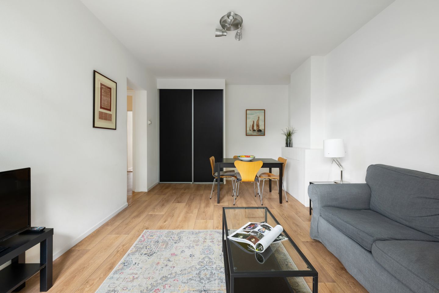 Photo 4 of Frederik van Eedenstraat 7-B