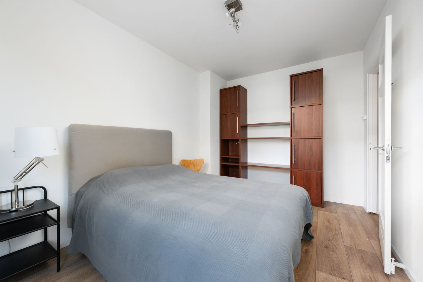 Photo 10 of Frederik van Eedenstraat 7-B