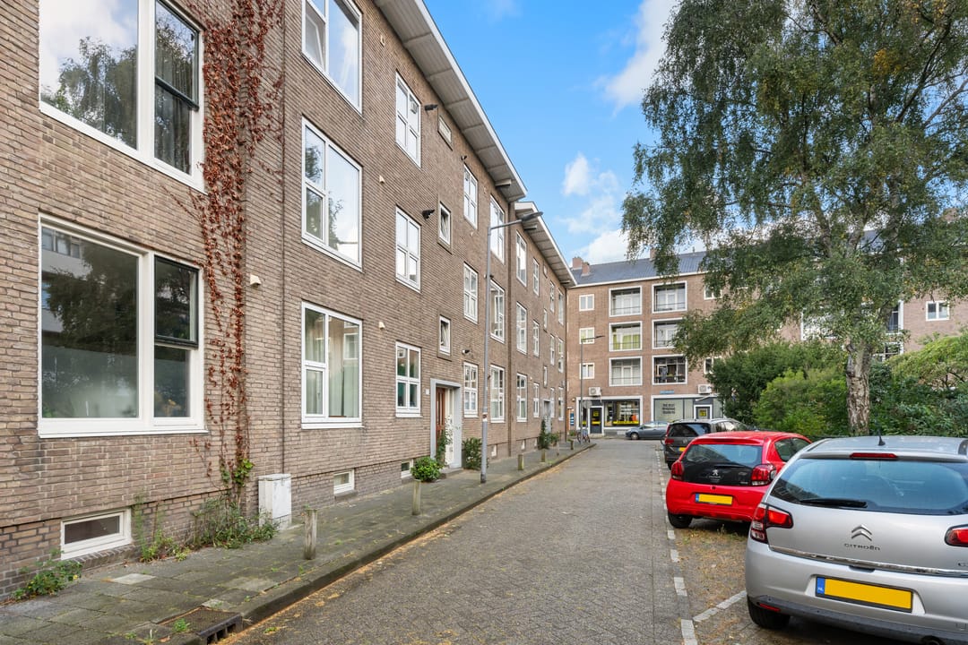 Photo 17 of Frederik van Eedenstraat 7-B