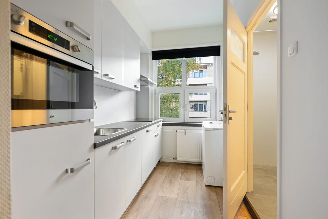 Photo 7 of Frederik van Eedenstraat 7-B