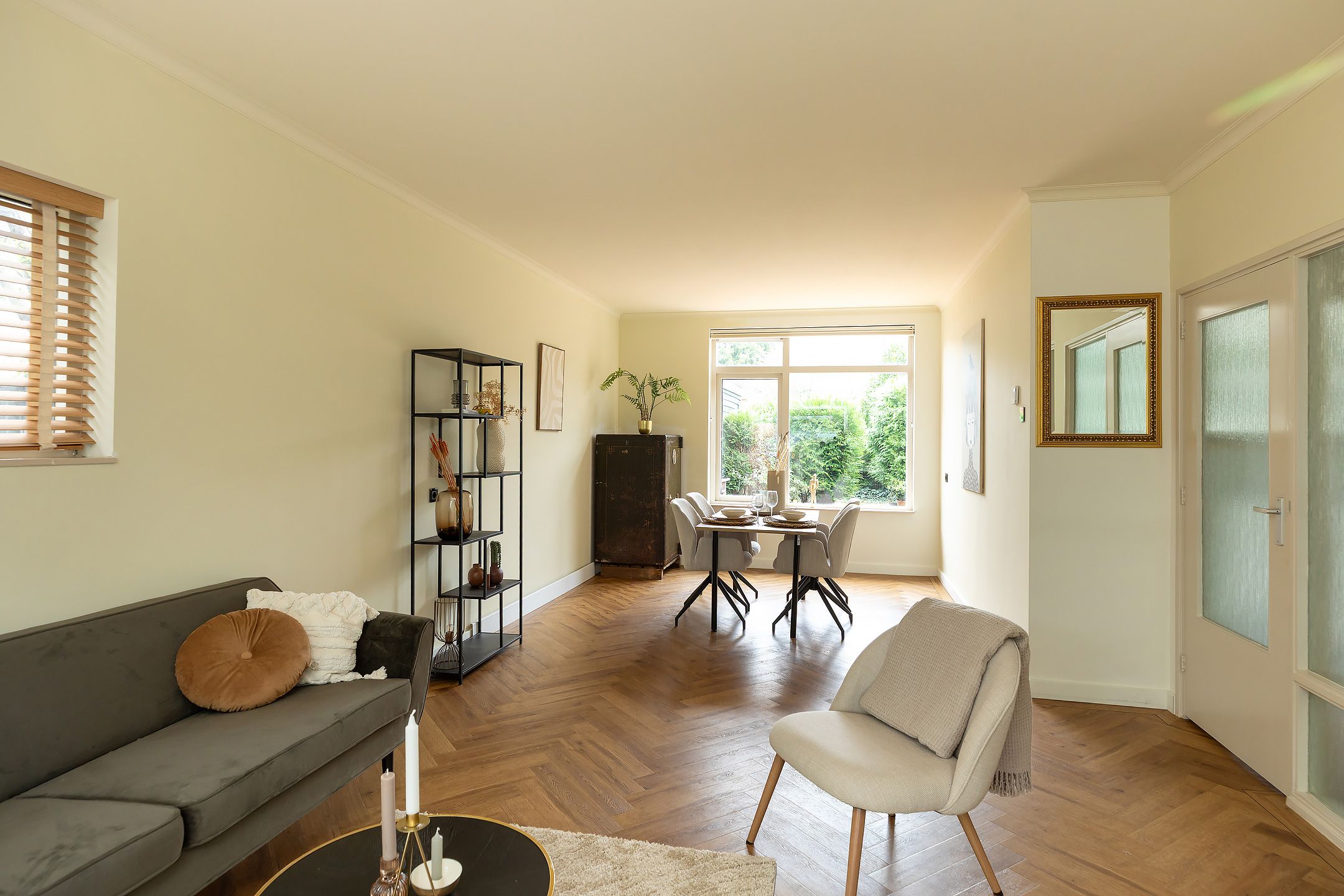 Foto 3 van Graaf Florishof 1