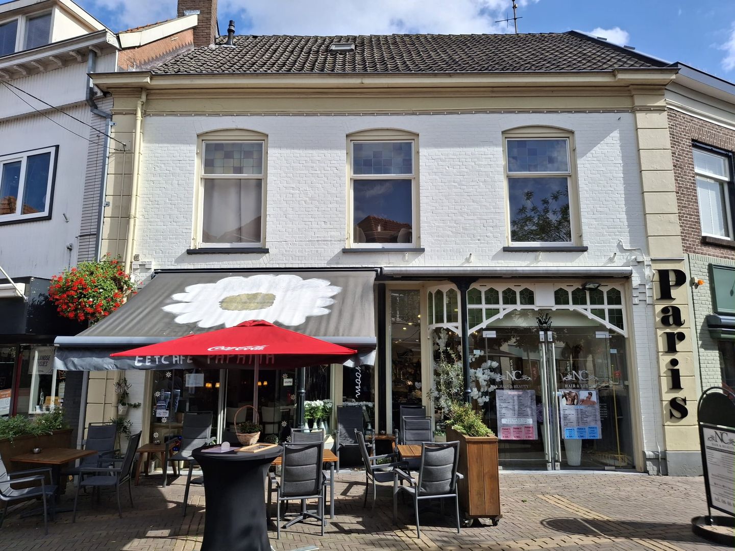 Bekijk foto 3 van Heezenstraat 12