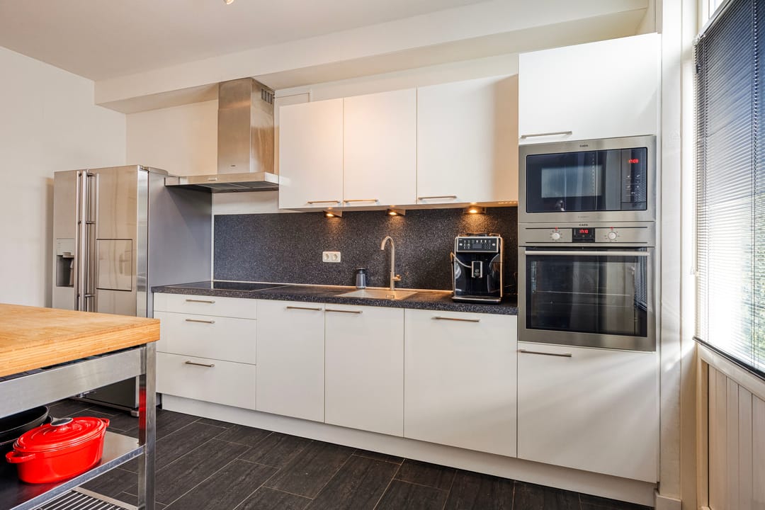 Photo 7 of Heilige Stoel 5222