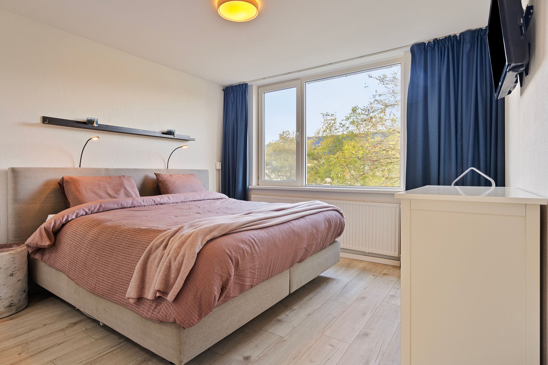 Photo 12 of Heilige Stoel 5222