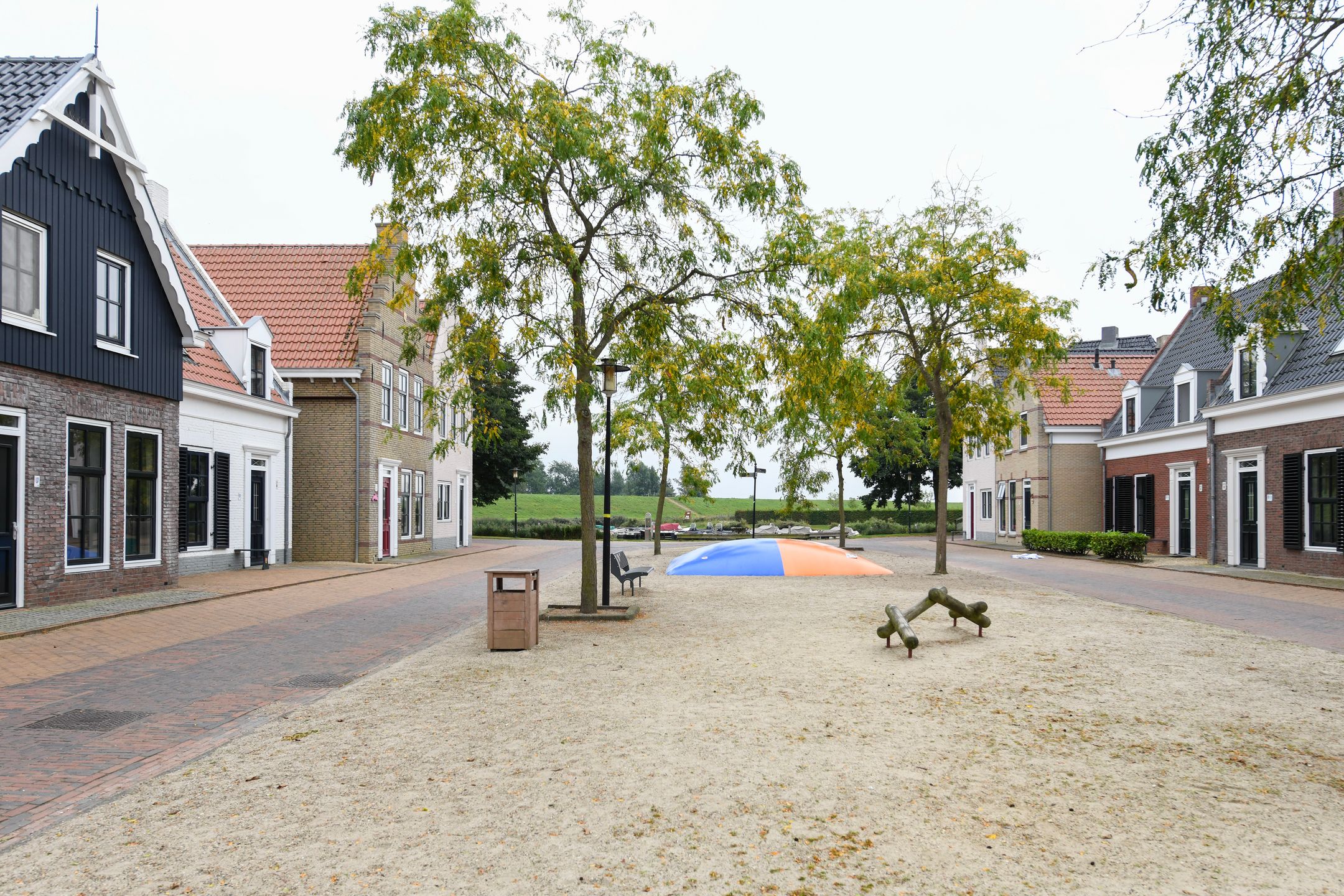 2-bedroom freehold villa in Eanjum — photo 2 of 5