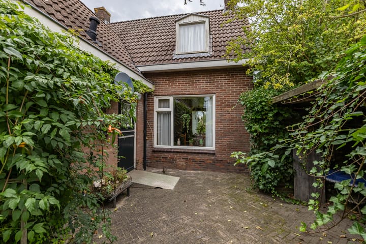 Photo 11 of de Pol 2-A