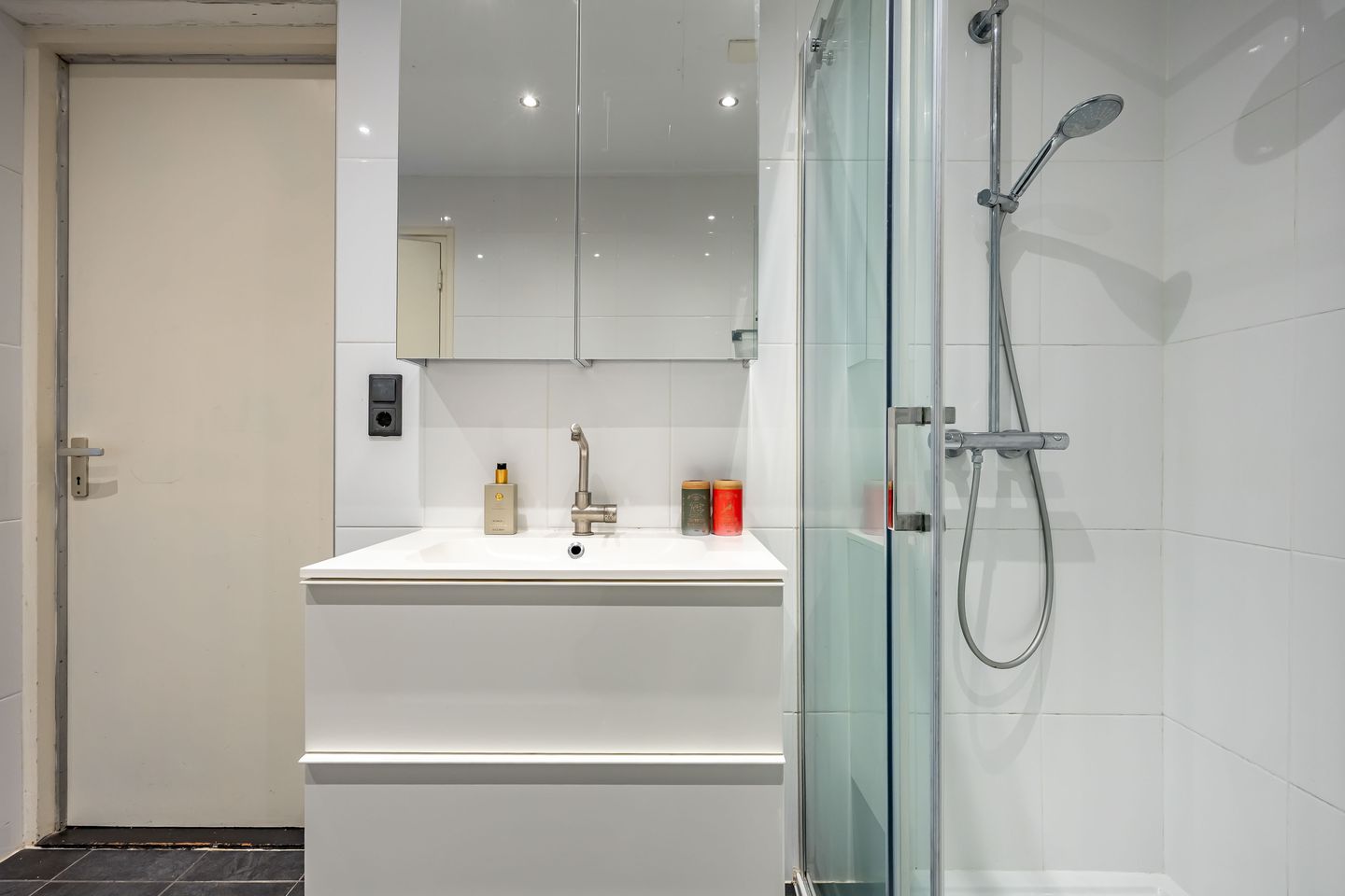 Photo 19 of Kraneweg 8