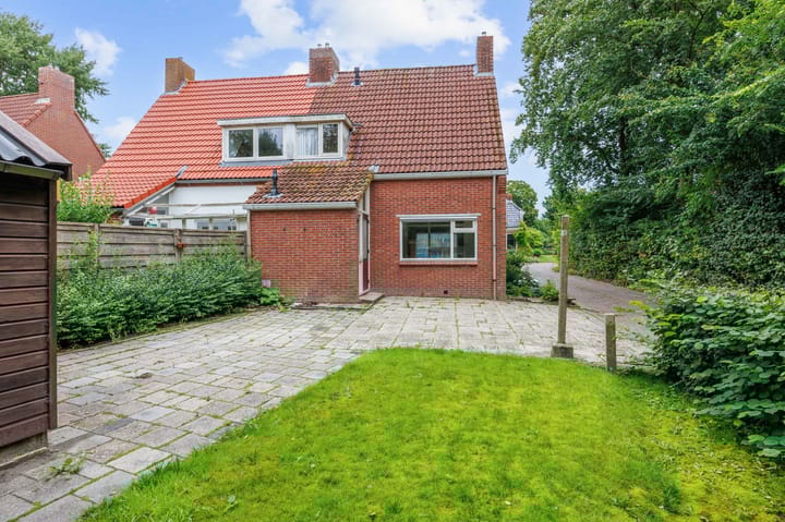 Photo 24 of Valgeweg 18