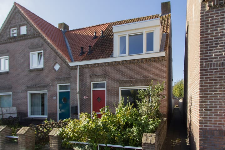 Foto 1 van Monseigneur Völkerstraat 126