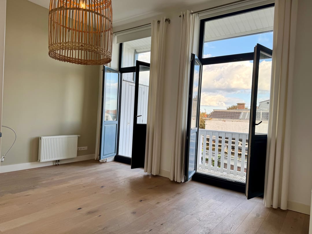 Foto 22 van Gevers Deynootweg 27-B