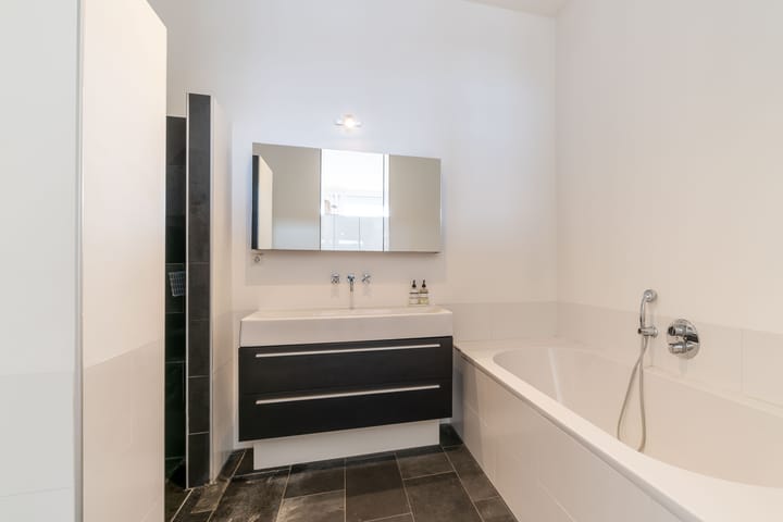 Foto 30 van Gevers Deynootweg 27-B