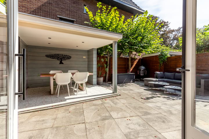 Foto 6 van Wipperplein 1