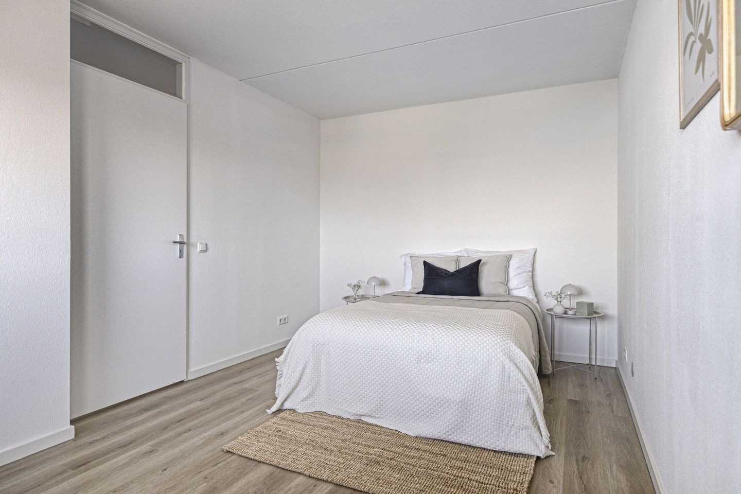 Foto 4 van Middeldijkerplein 131