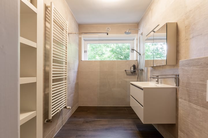 Foto 13 van Wipperplein 1