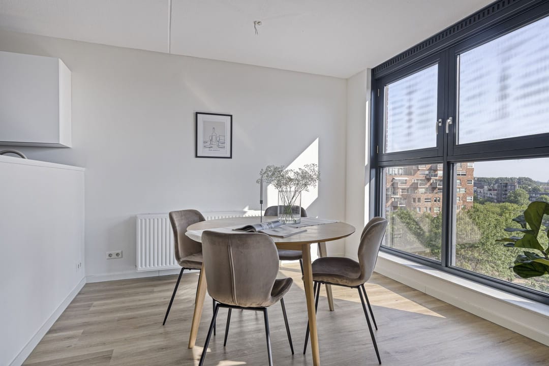 Foto 11 van Middeldijkerplein 131