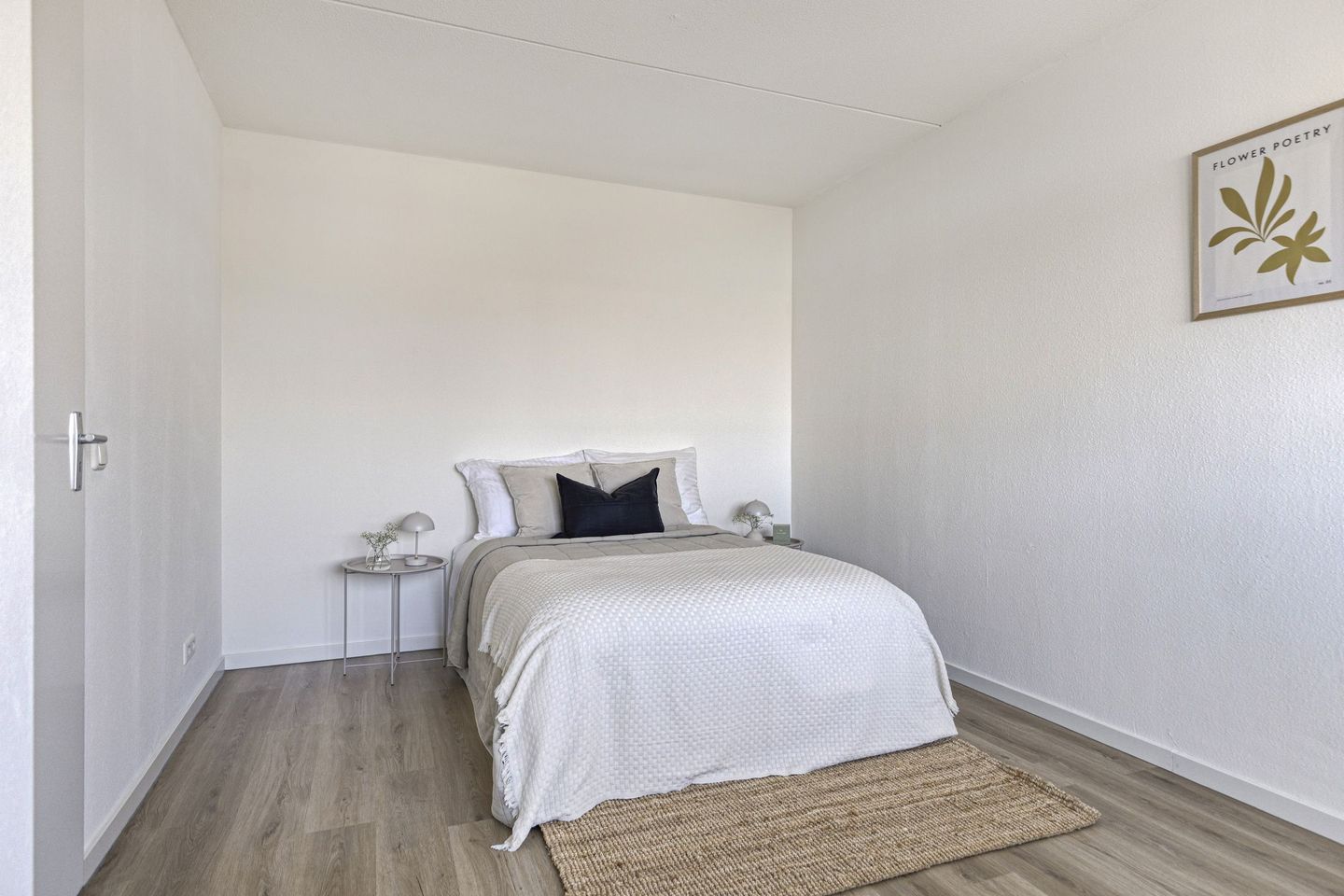 Foto 14 van Middeldijkerplein 131