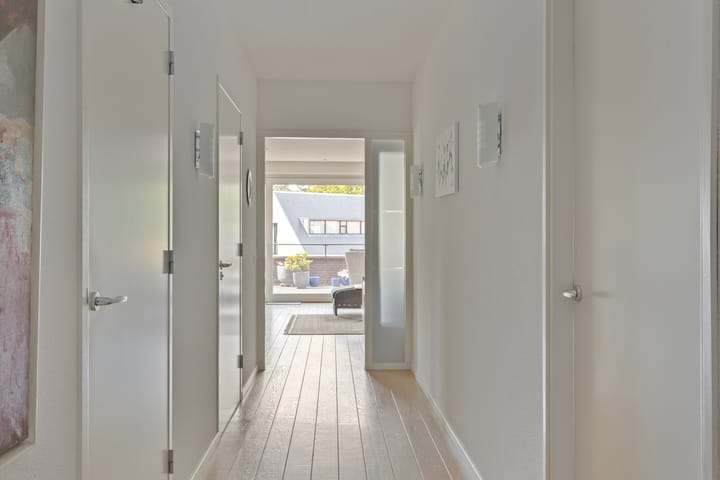 Photo 6 of Knuvelderlaan 13