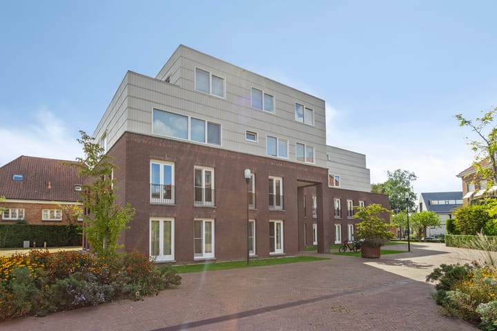 Photo 38 of Knuvelderlaan 13