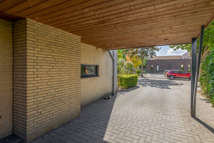 Photo 9 of Annie M.G. Schmidtlaan 3